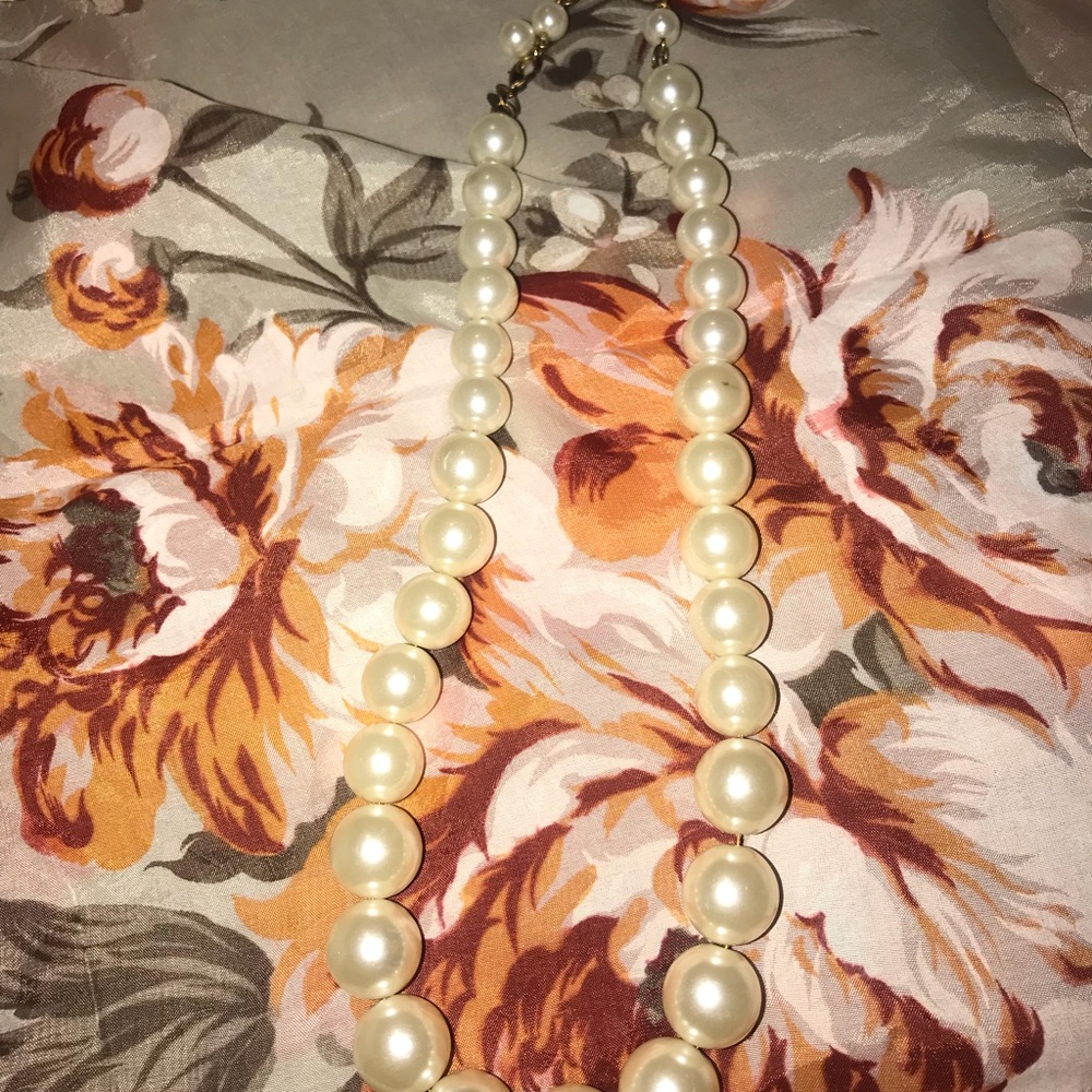 Faux pearl necklace